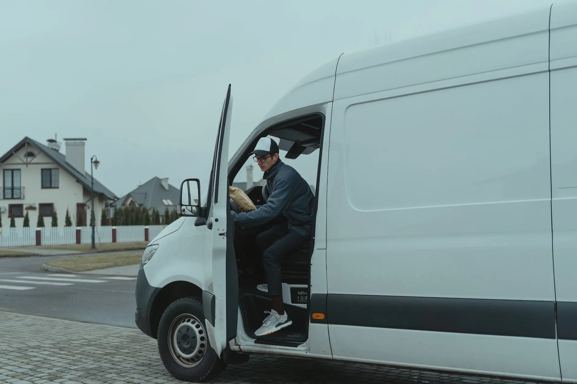 Delivery car